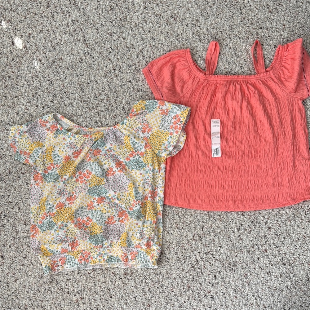 SO Coral and Floral Kids Blouse Set of 2 knit tops